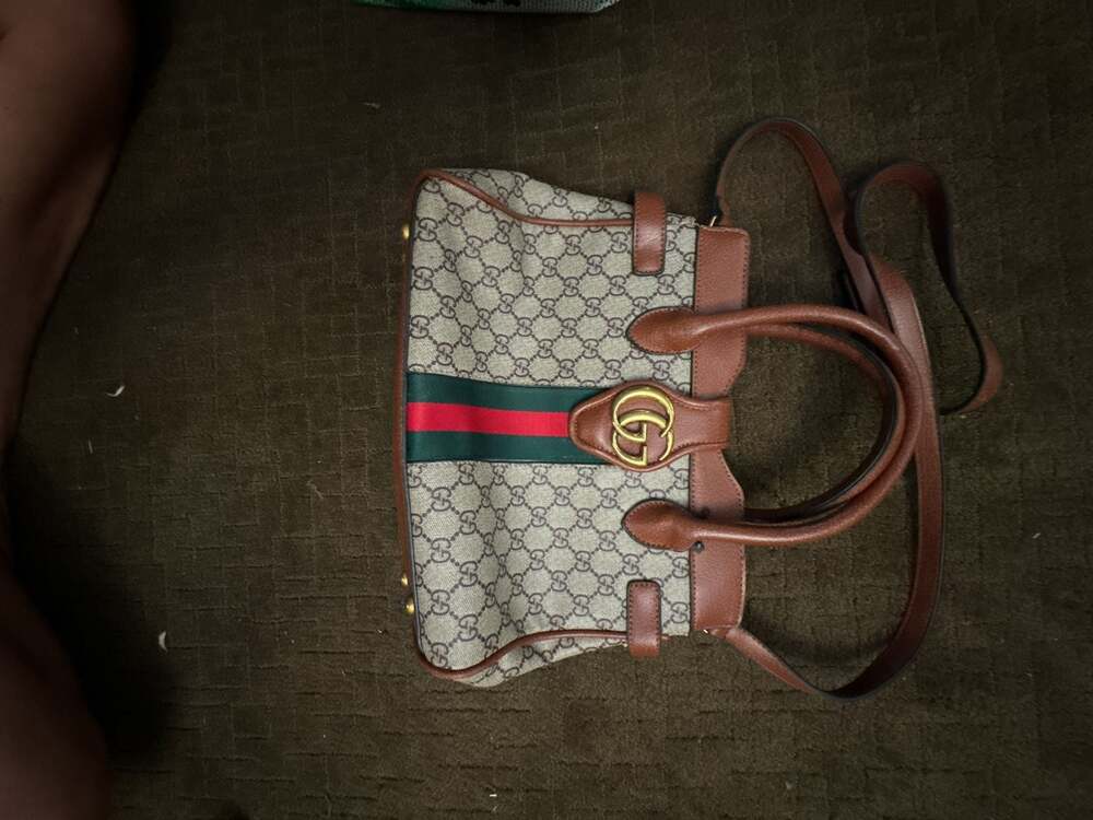 Gucci GG Supreme Coated Canvas Tote Handbag with Red and Green Web Stripe